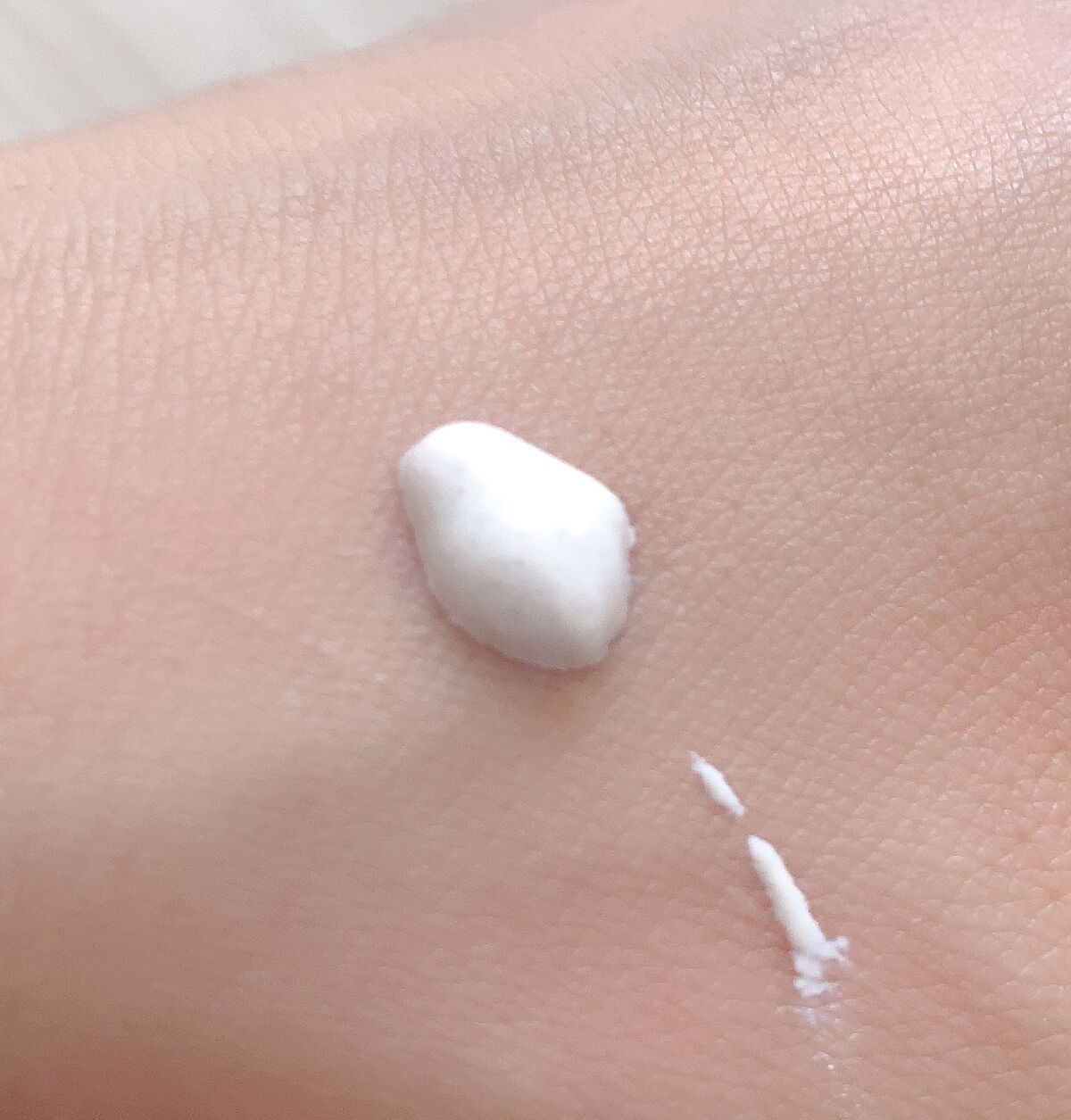 RITA COSME ハオルビ カラーチェンジファンデーションのクチコミ「⭐️ハオルビ カラーチェンジファンデーション⭐️


RITA COSME



SPF30
.....」（3枚目）