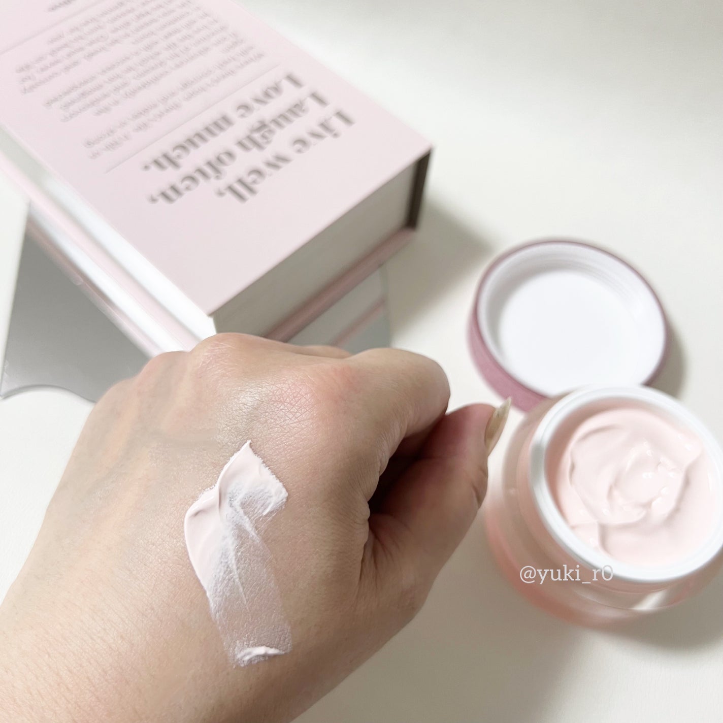 ロージー トーンアップクリーム /Colorgram/化粧下地を使ったクチコミ(2枚目)