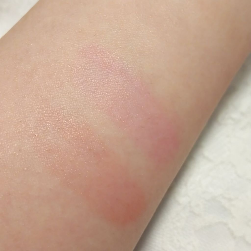 つやぷるリップR/b idol/口紅を使ったクチコミ（3枚目）