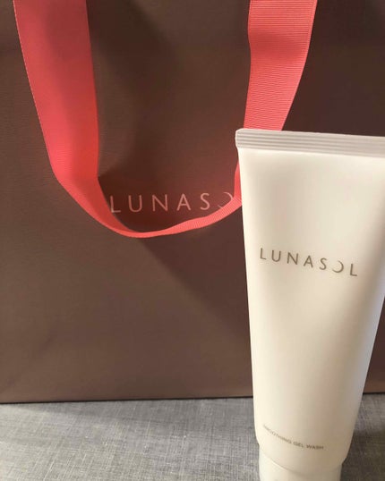 スムージングジェルウォッシュ/LUNASOL/洗顔フォームを使ったクチコミ(1枚目)