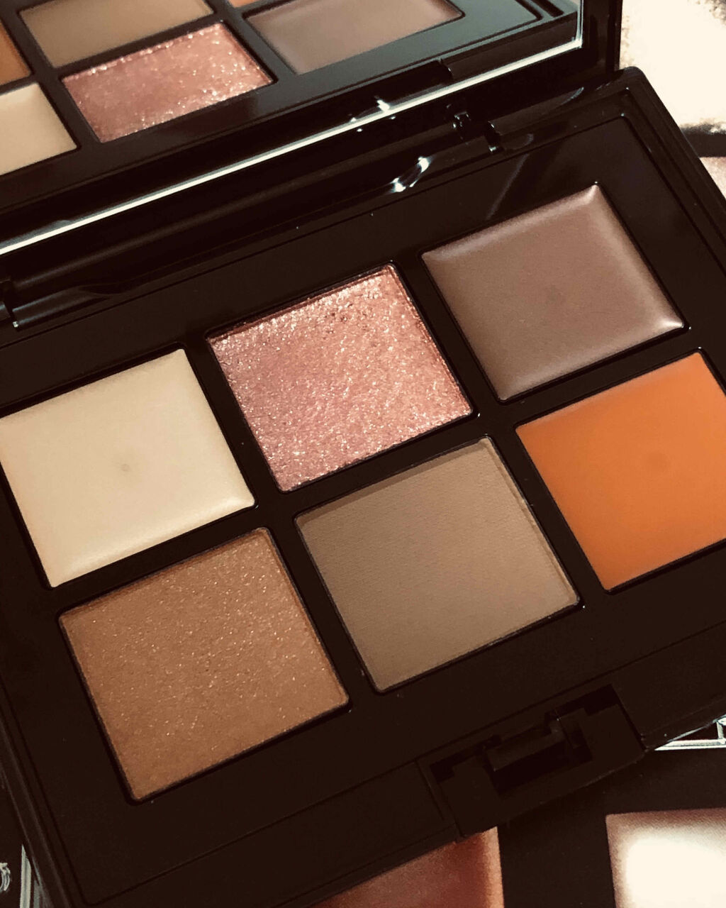 コンパクトアディクション リミテッド エディション 99＋ 01 Delicate Beams/ADDICTION/アイシャドウパレットを使ったクチコミ（2枚目）