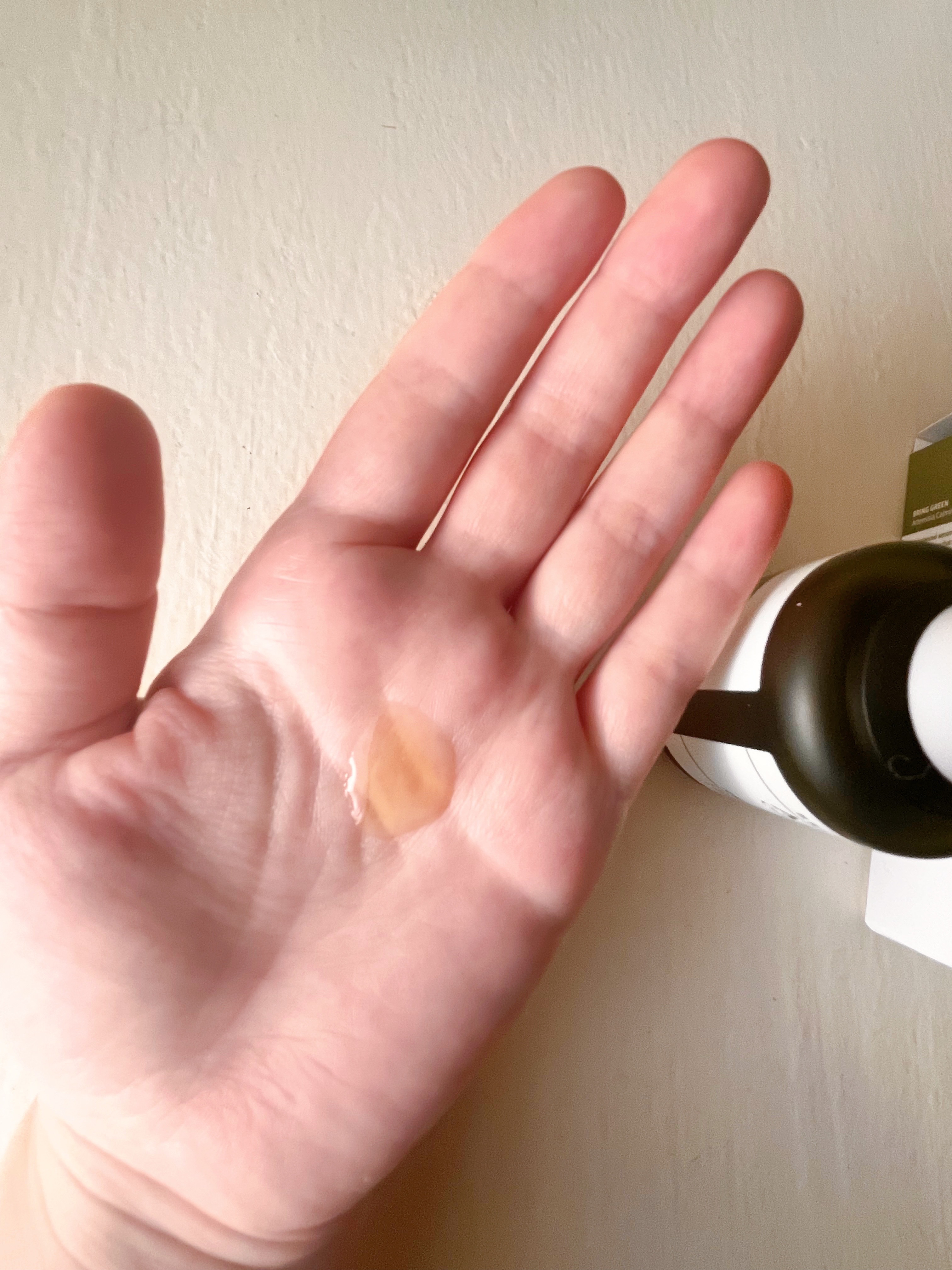 BRING GREEN ヨモギカーミングインテンシブセラムのクチコミ「BRING GREEN
ヨモギカーミングインテンシブセラム


Qoo10で購入しました
テク.....」（2枚目）