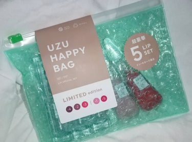 UZU BY FLOWFUSHI UZU HAPPY BAGのクチコミ「UZU HAPPY BAG
Limited Edition (ドン・キホーテ限定)

定価19.....」（1枚目）