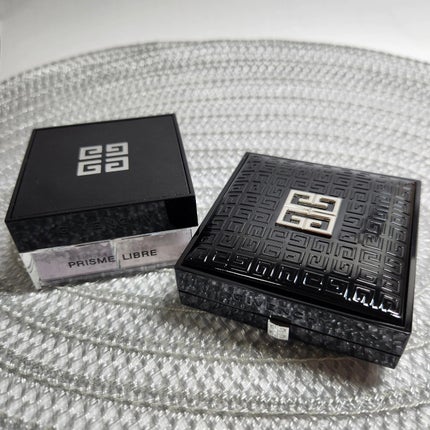 プリズム・リーブル・スキンケアリング・グロウ・クッション/GIVENCHY/クッションファンデーションを使ったクチコミ(1枚目)