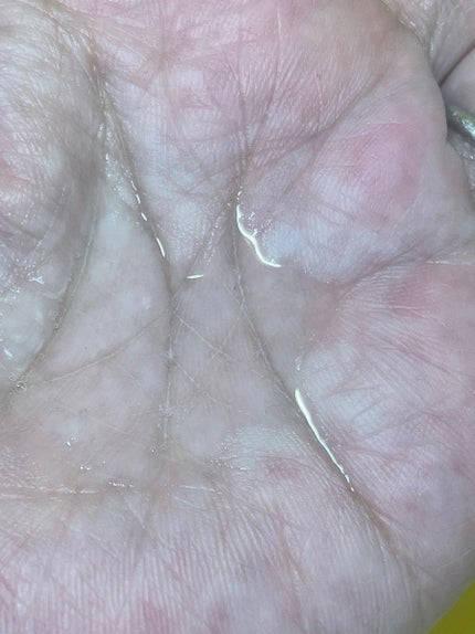 CCオイル/エッセンシャル/ヘアオイルを使ったクチコミ(4枚目)