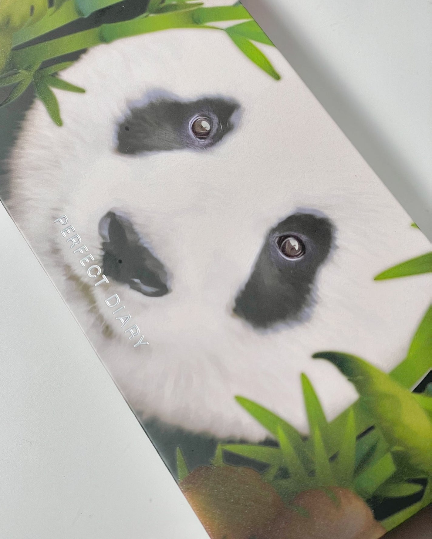 エクスプローラ12色 動物アイシャドウパレット/PERFECT DIARY/アイシャドウパレットを使ったクチコミ(8枚目)