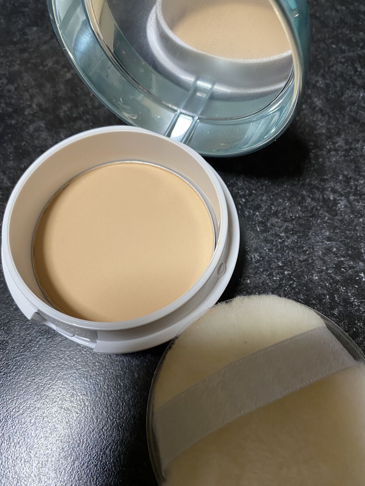 クリアラスト クリアラスト フェイスパウダー N 薬用オークルのクチコミ「こんばんは♪

✼••┈┈••✼••┈┈••✼••┈┈••✼••┈┈••✼

クリアラスト
フ.....」（2枚目）