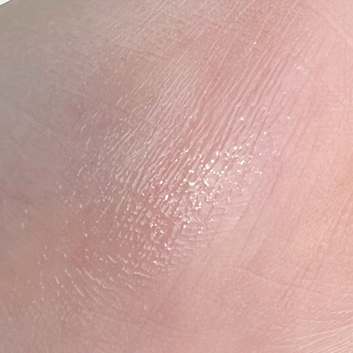 つやぷるリップR 105 すっぴんCLEAR【旧】/b idol/口紅を使ったクチコミ（3枚目）