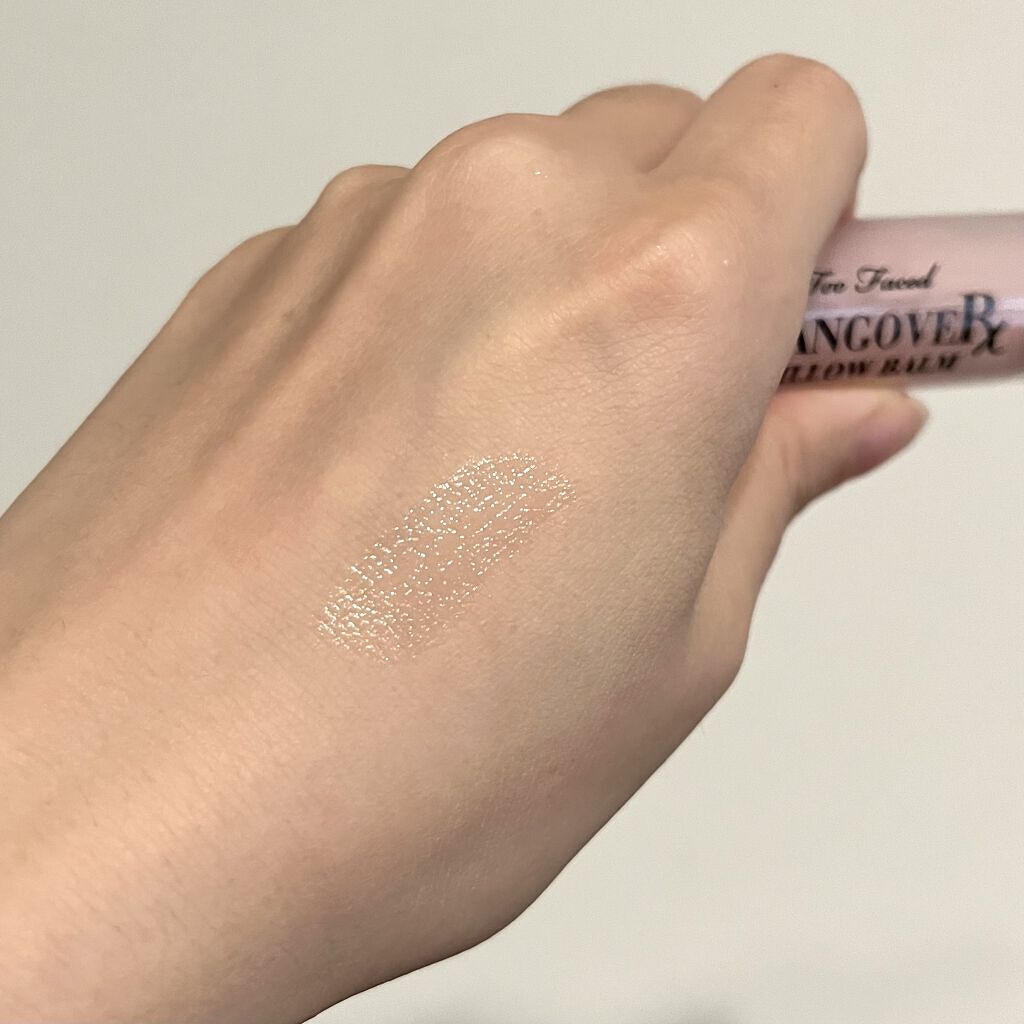 ～トゥー フェイスド ハングオーバー～ ピロー バーム リップ トリートメント/Too Faced/リップ美容液を使ったクチコミ（2枚目）