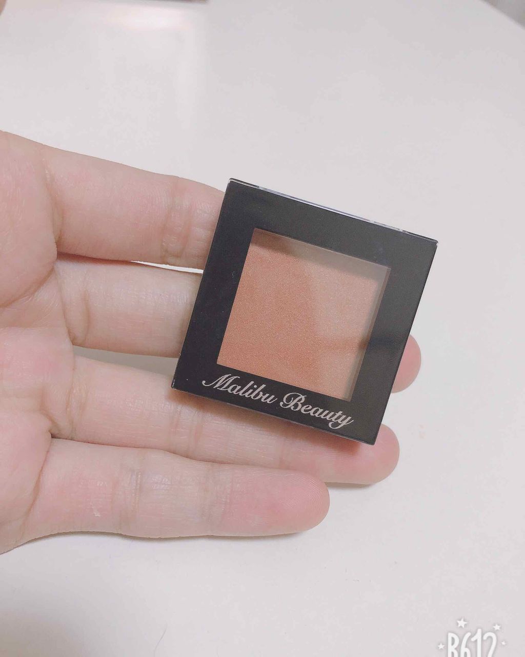 シングルアイシャドウ/マリブビューティー/単色アイシャドウを使ったクチコミ(1枚目)