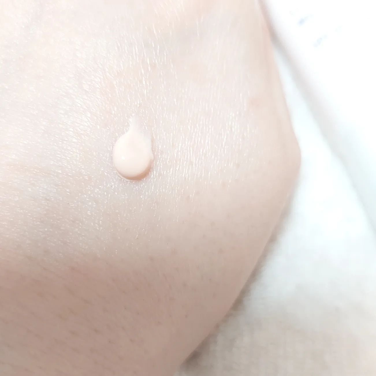 フリーリア 薬用美白UVプロテクターE/コープ/化粧下地を使ったクチコミ（3枚目）