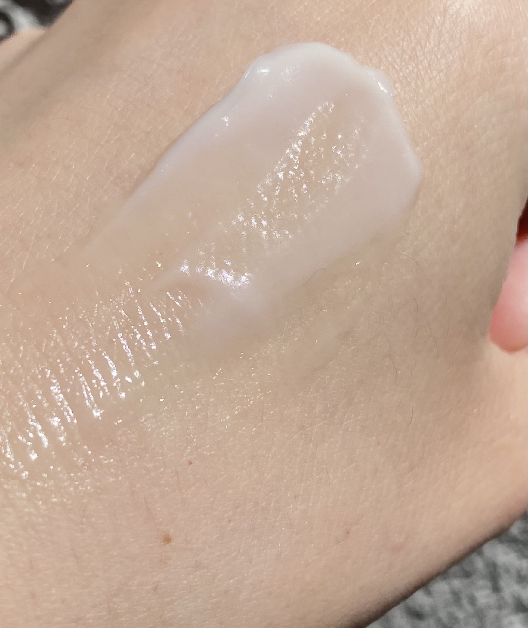 ベラ アルティメットエージ ネッククリーム/VELLA/フェイスクリームを使ったクチコミ（2枚目）