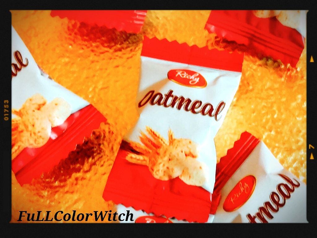 パステル on LIPS 「👑『オートミールミニバイト』&『ハニーコーンアーモンド』👑..」(1枚目)