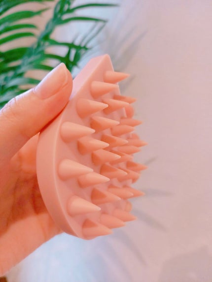 リラクシングマッサージブラシ/エトヴォス/スカルプブラシを使ったクチコミ(2枚目)