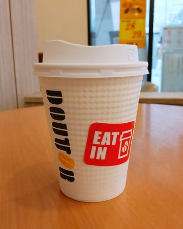 DOUTOR     きなこ豆乳オレ  まめホイップ

皆様おはようございます🌞

今朝は急な待ち時間ができたので、
駅のDOUTORに行きました。
誰かを待ちながらのカフェって、
なんだかテンション上