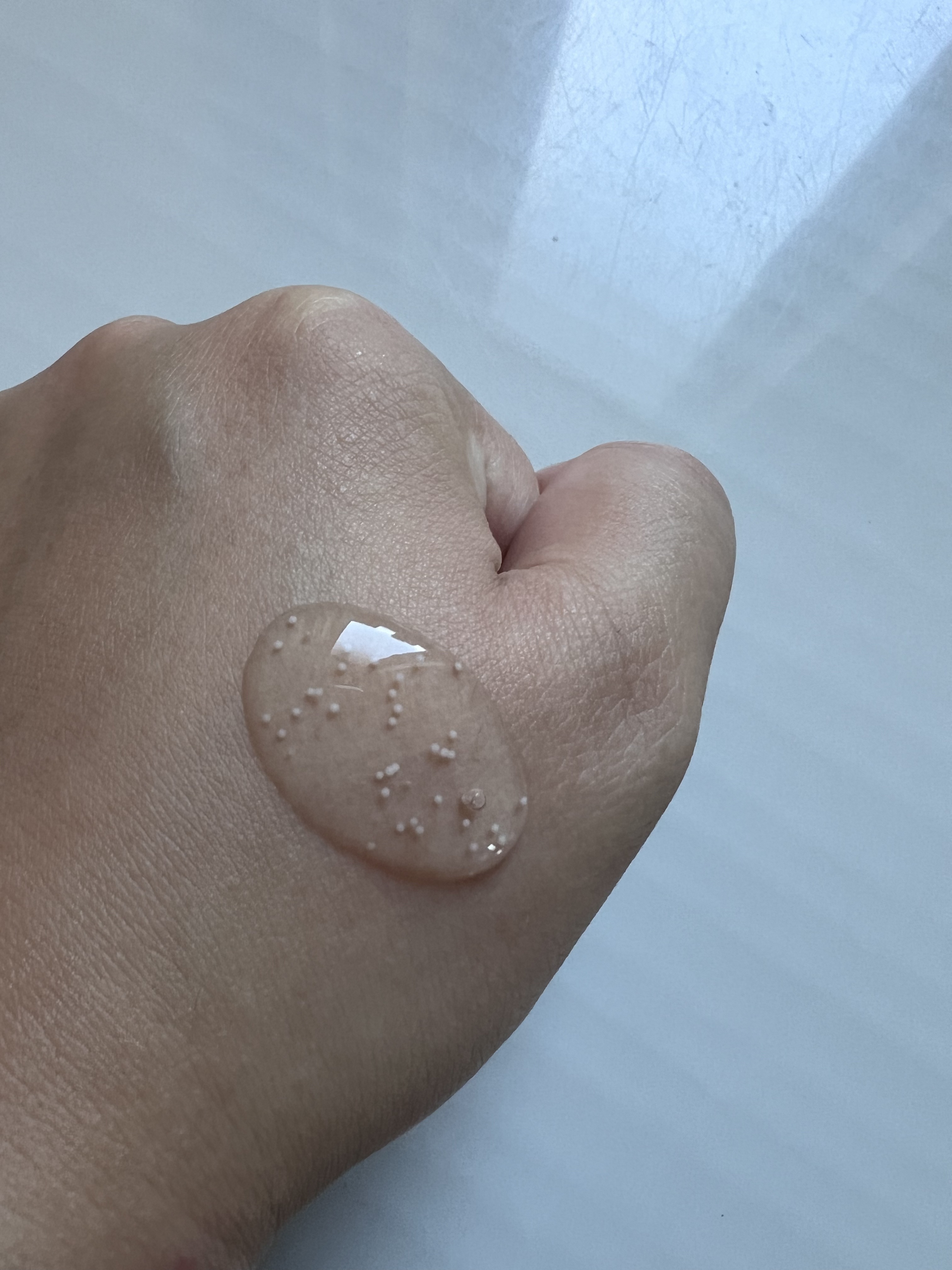 トーンブライトニング カプセルアンプル/SKIN1004/美容液を使ったクチコミ（2枚目）