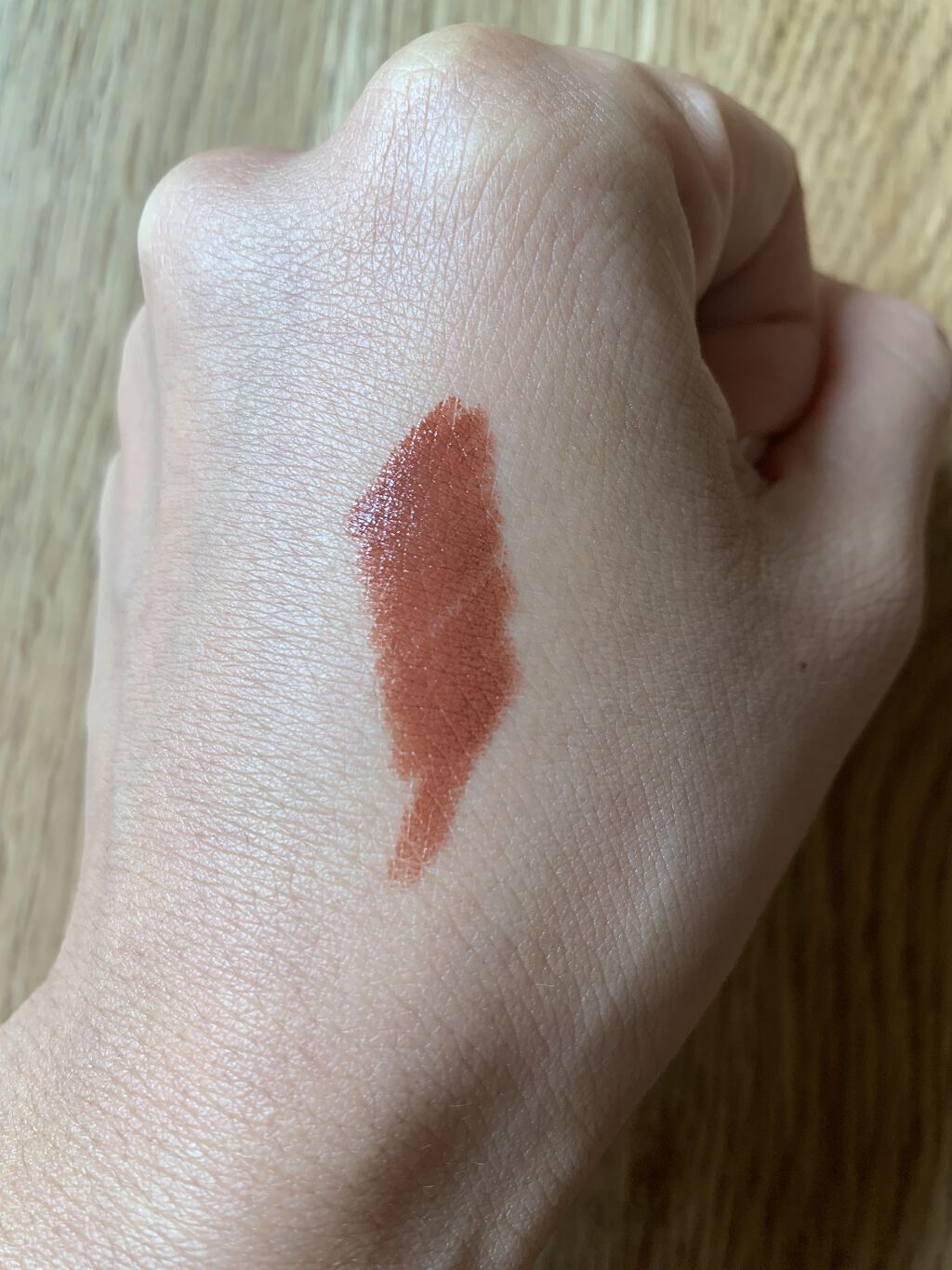 ヴェルニ ロング トゥニュ 711 ピュア ホワイト/CHANEL/マニキュアを使ったクチコミ（3枚目）