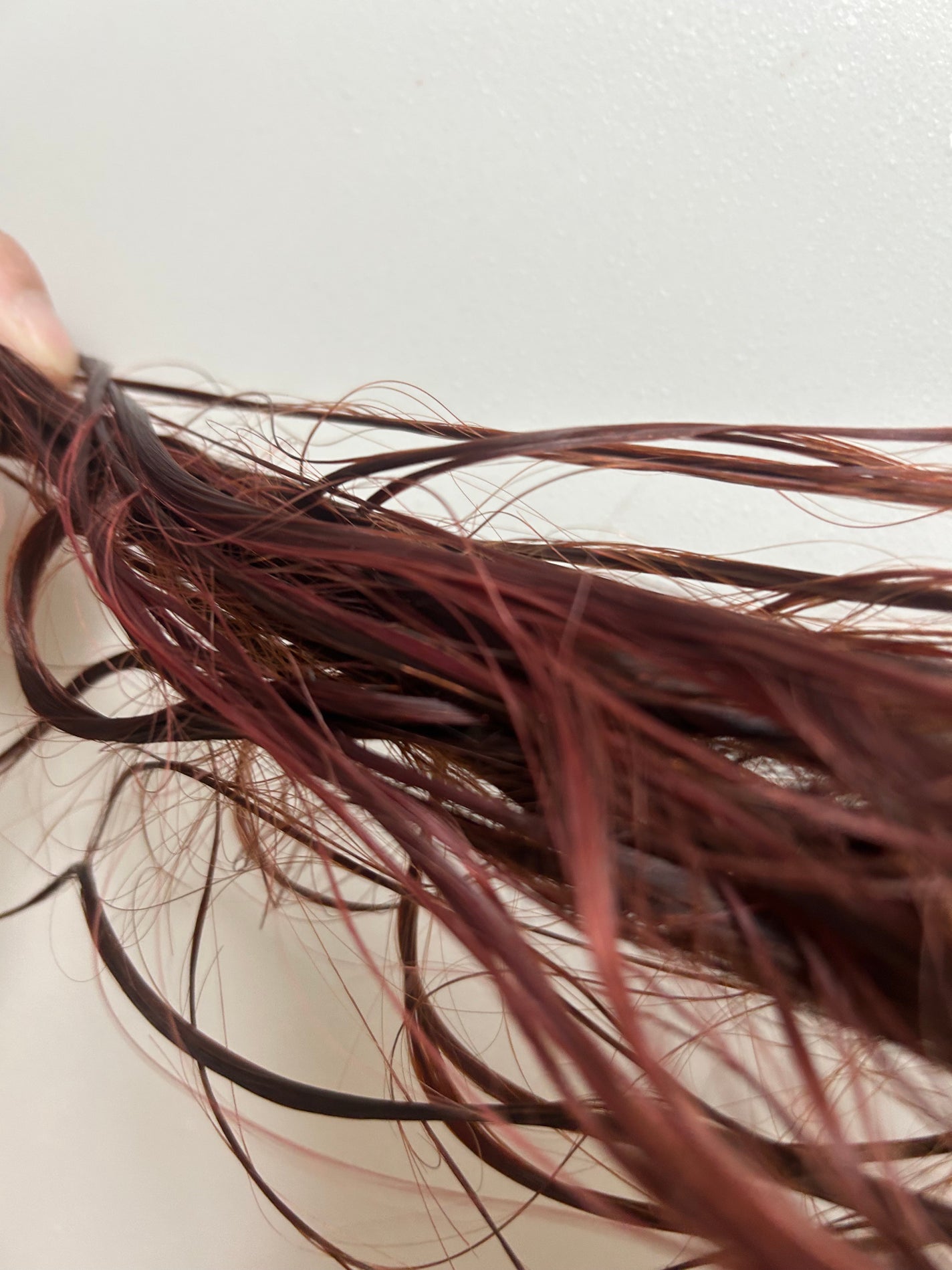 うるるん@手作りマスク販売 on LIPS 「ピンクじゃなく赤に近い。元が明るめ茶色だから余計に赤寄りになっ..」(2枚目)