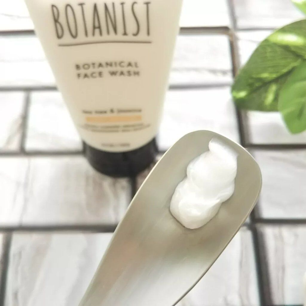 ボタニカルフェイスウォッシュ デューイーモイスチャー/BOTANIST/洗顔フォームを使ったクチコミ(3枚目)