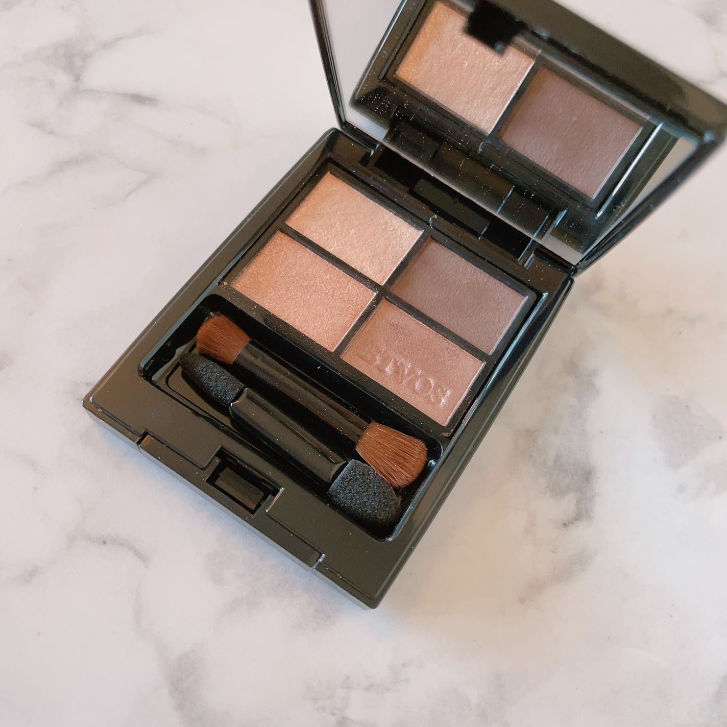 ミネラルクラッシィシャドー/エトヴォス/アイシャドウパレットを使ったクチコミ(1枚目)