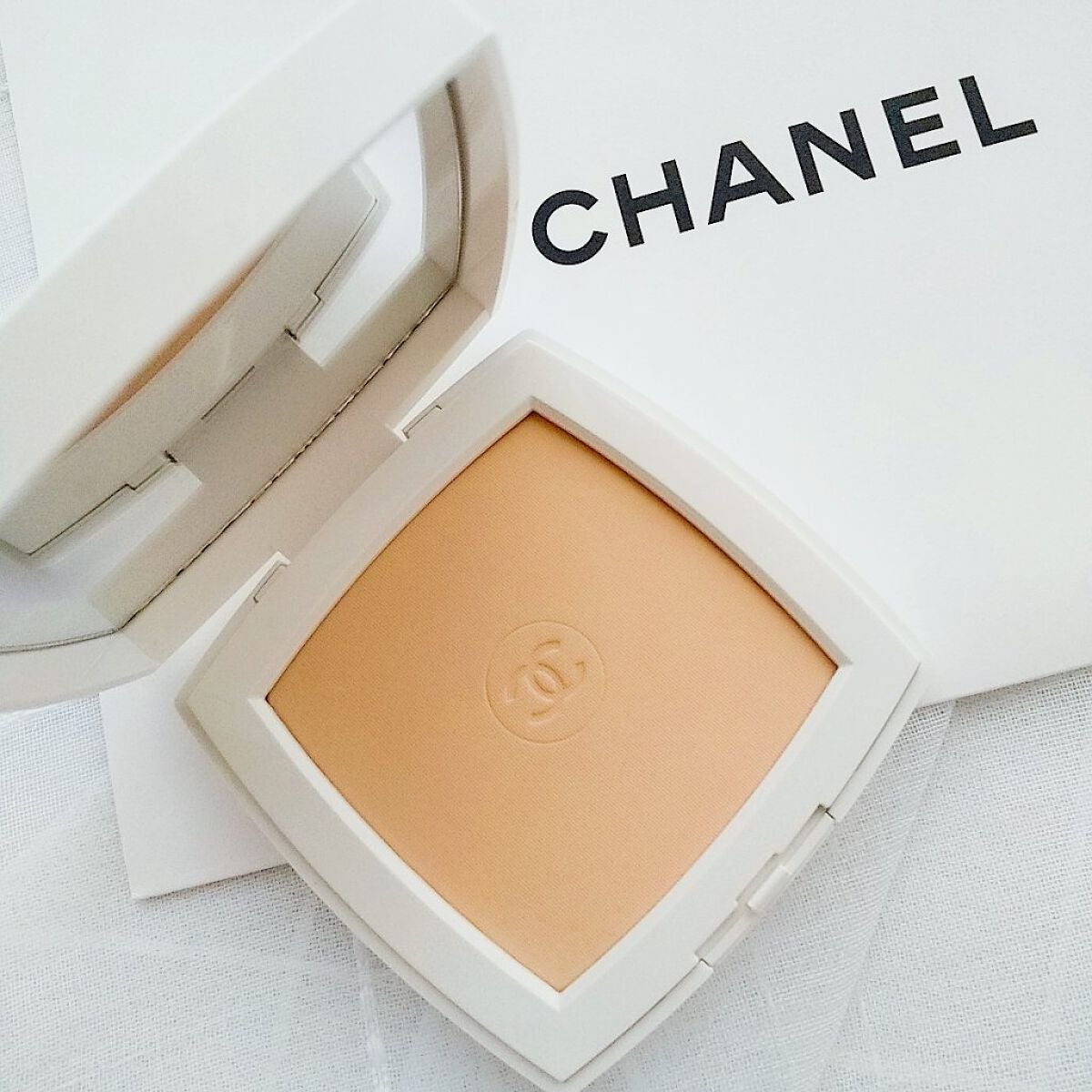 シャネル ルブラン コンパクト ラディアンス 12 ル ブラン コンパクト ラディアンス|CHANELの口コミ - CHANEL