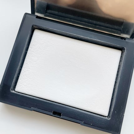 ライトリフレクティングセッティングパウダー プレスト N/NARS/プレストパウダーを使ったクチコミ(3枚目)