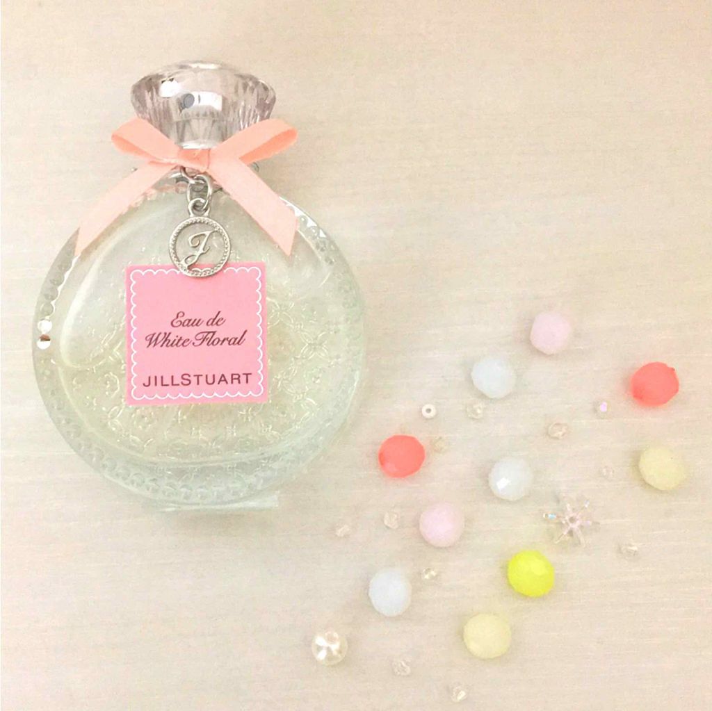 ジルスチュアート リラックス オード ホワイトフローラル/JILL STUART/香水(レディース)を使ったクチコミ（1枚目）