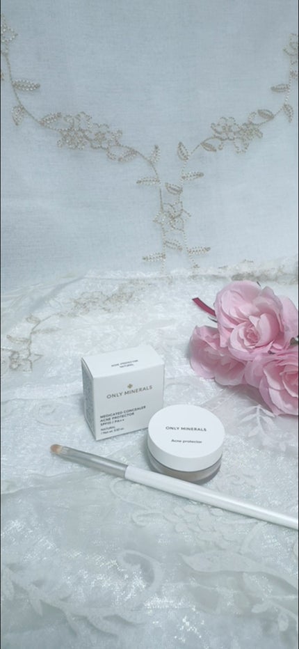 薬用コンシーラー アクネプロテクター/ONLY MINERALS/パウダーコンシーラーを使ったクチコミ(6枚目)