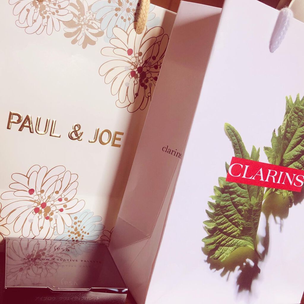 コンフォート リップオイル インテンス/CLARINS/リップグロスを使ったクチコミ（1枚目）