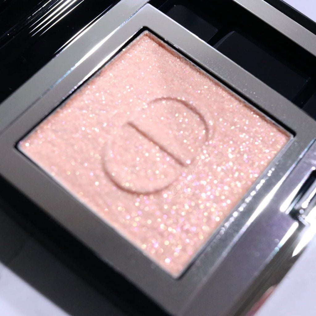 モノ クルール クチュール/Dior/単色アイシャドウを使ったクチコミ(2枚目)