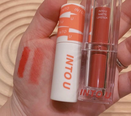 フェザーマットリップスティック/INTO U/口紅を使ったクチコミ(6枚目)