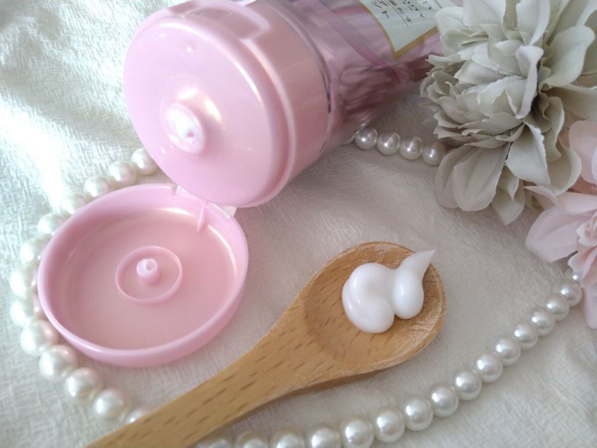 スーパーリッチシャイン ストレートビューティー うねりケアトリートメント/LUX/洗い流すヘアトリートメントを使ったクチコミ(3枚目)