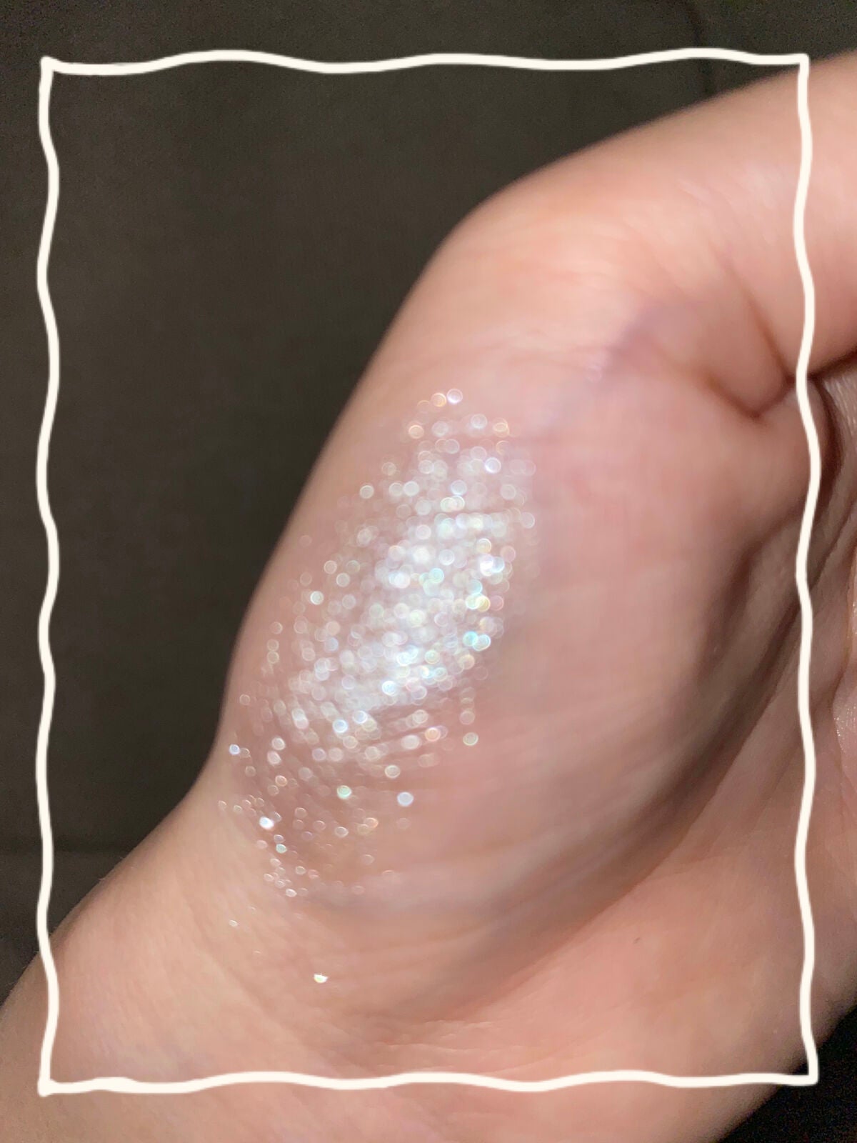 みにぃ。 on LIPS 「☁️和粧麻雀アイシャドウ冬 ¥660(税込)パケが可愛く思わず..」(4枚目)