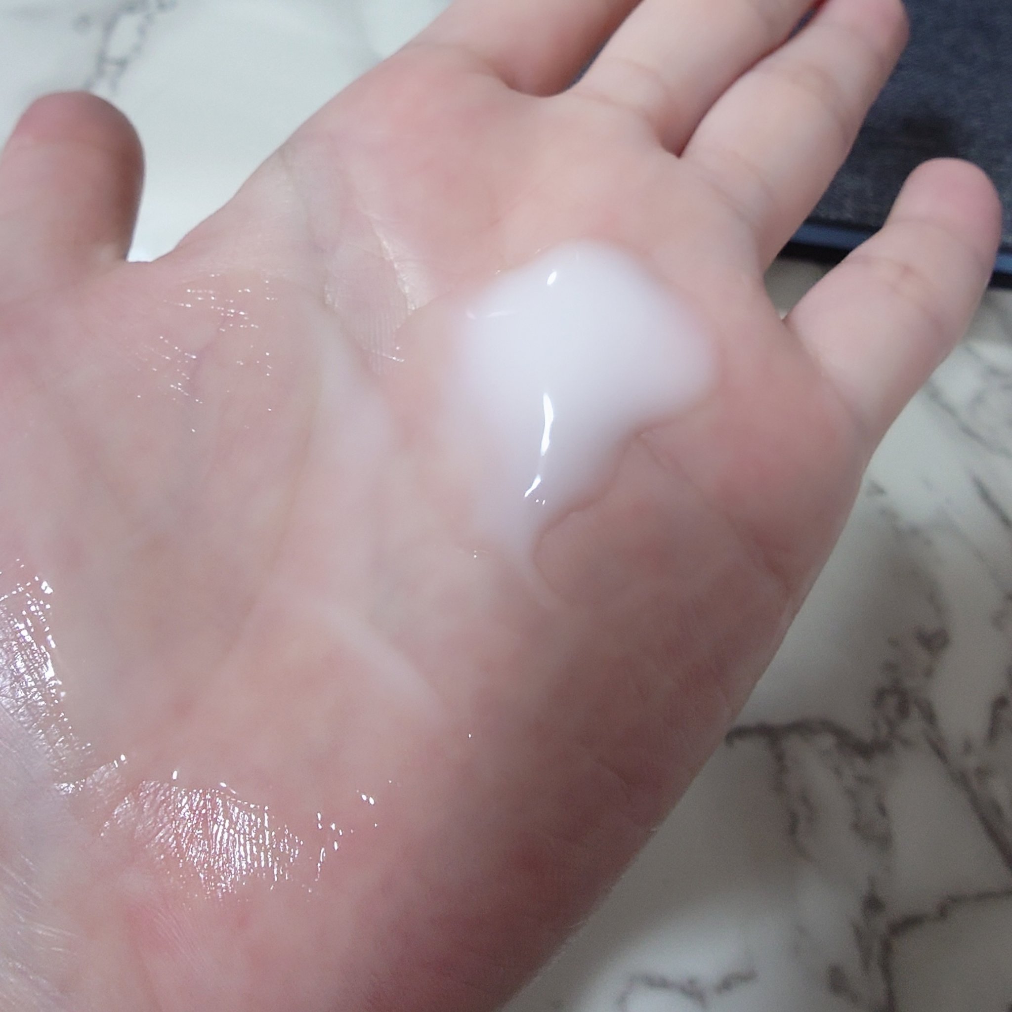 FLASKIN 純白豆乳タンパク質乳液のクチコミ「FLASKIN（フラスキン）
純白豆乳タンパク質乳液

⋆┈┈┈┈┈┈┈┈┈┈┈┈┈┈┈⋆
タ.....」（3枚目）