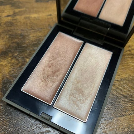 THREE シマリング グロー デュオ/THREE/クリームハイライトを使ったクチコミ(1枚目)