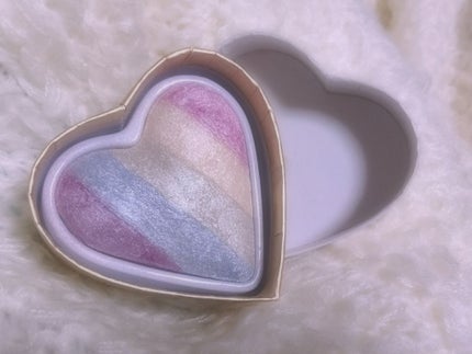 ハートハイライター ユニコーンハート/MAKEUP REVOLUTION/パウダーハイライトを使ったクチコミ(1枚目)