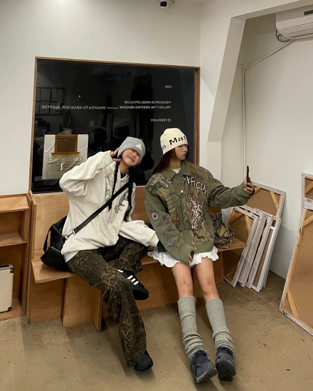 ひとみ on LIPS 「友達と会うのが楽しみです#コーデ#ファッション#ママファッショ..」(2枚目)