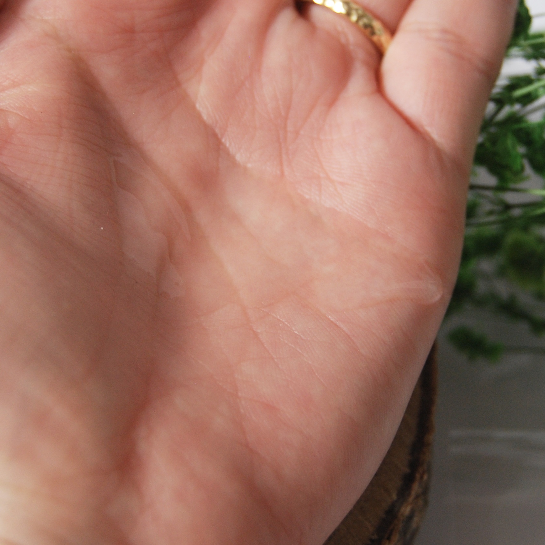 SILKY OIL SERUM/CULRY SHYLL/ヘアオイルを使ったクチコミ（3枚目）