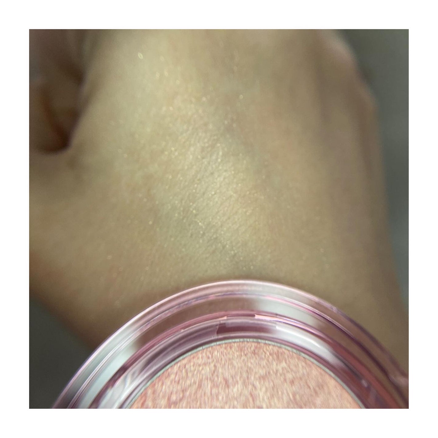 リップフラー(リッププランパー)/AMUSE/リッププランパーを使ったクチコミ(6枚目)