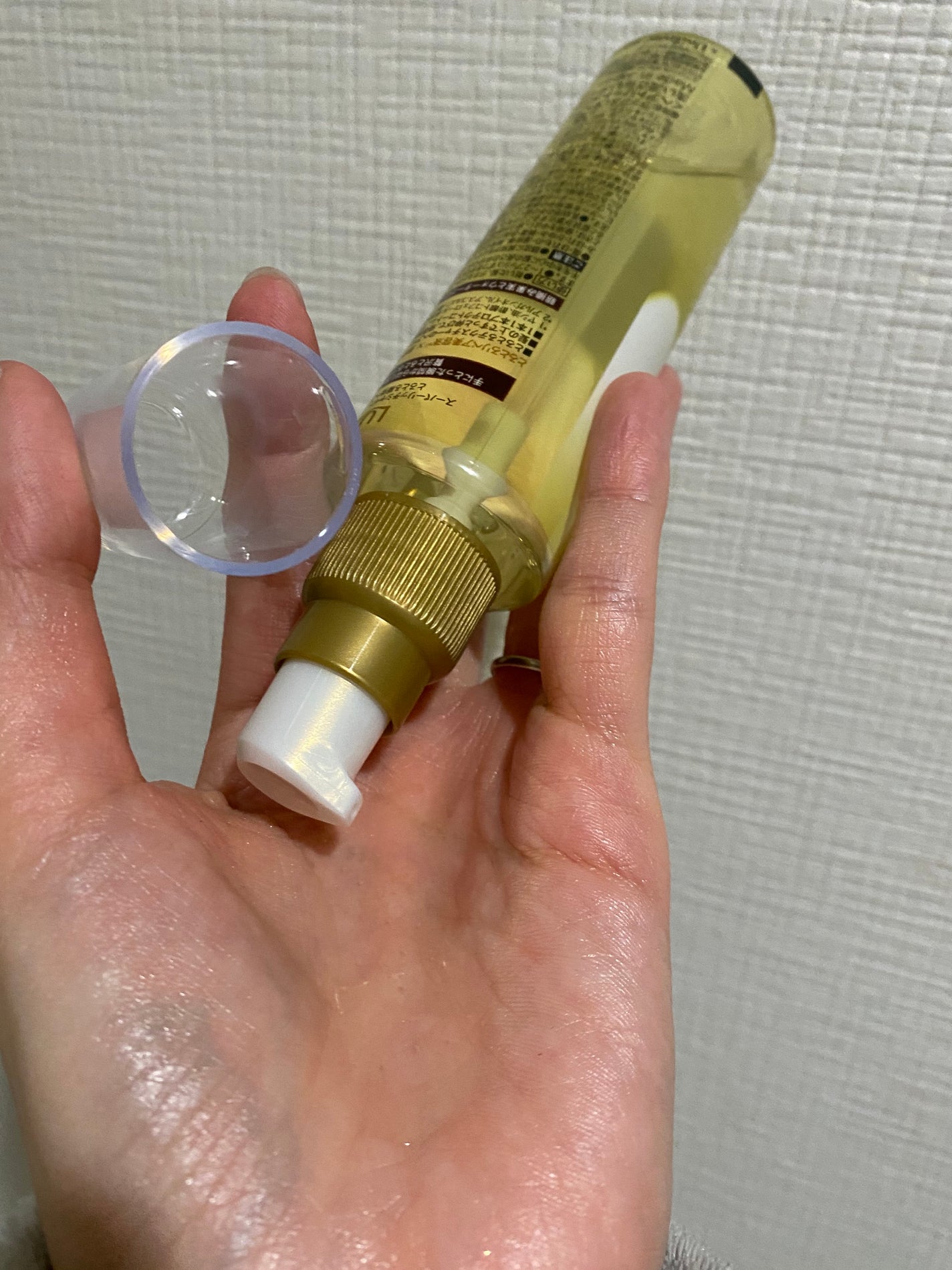 スーパーリッチシャイン ダメージリペア とろとろ補修ヘアオイル/LUX/ヘアオイルを使ったクチコミ(3枚目)