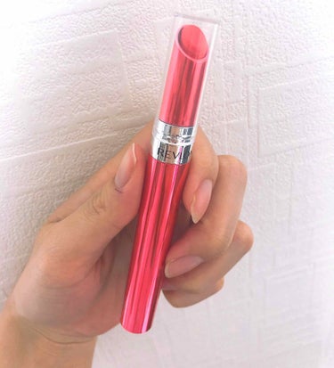 



LIPSより
レブロンの新色リップをプレゼントして頂きましたのでレビューします♡


私が頂いたのは
785番のポピーというカラーです💓

☑︎785 HDポピー
鮮やかでフレッシュなコーラルレ