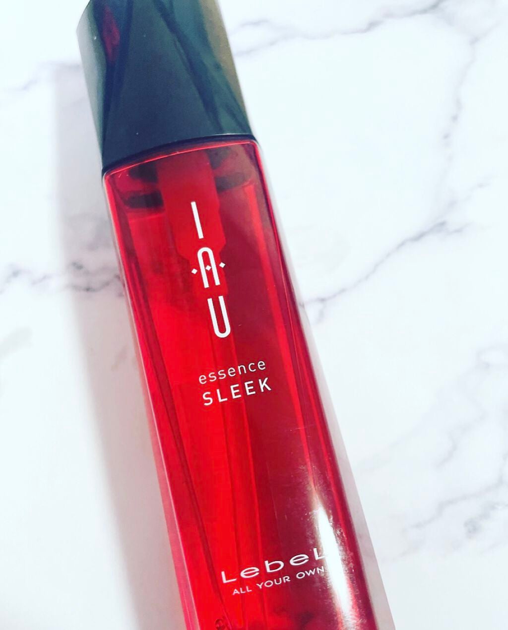 イオエッセンス スリーク/LebeL/ヘアオイルを使ったクチコミ(1枚目)