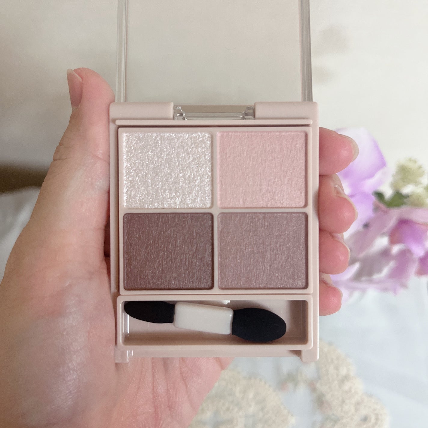 シルキースフレアイズ(マットタイプ)/キャンメイク/アイシャドウパレットを使ったクチコミ(3枚目)