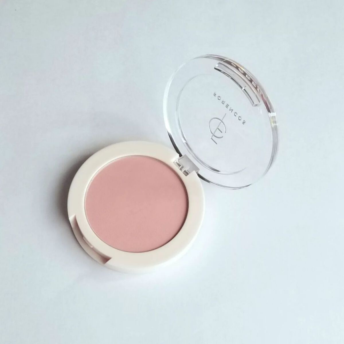 ベアブラッシャー パフ付き/フォレンコス/パウダーチークを使ったクチコミ（2枚目）