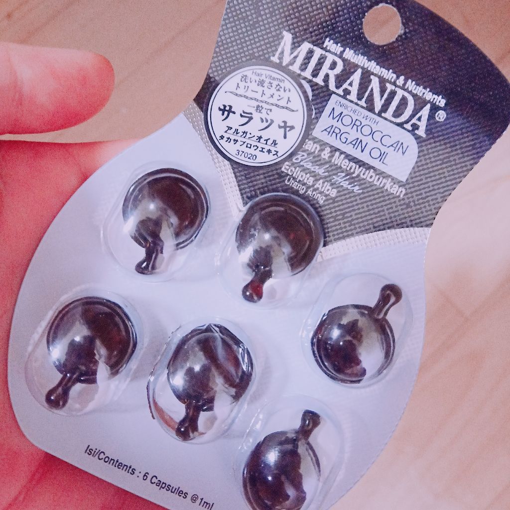 ヘアビタミン シャイニーヘアオイル/MIRANDA/ヘアオイルを使ったクチコミ（2枚目）