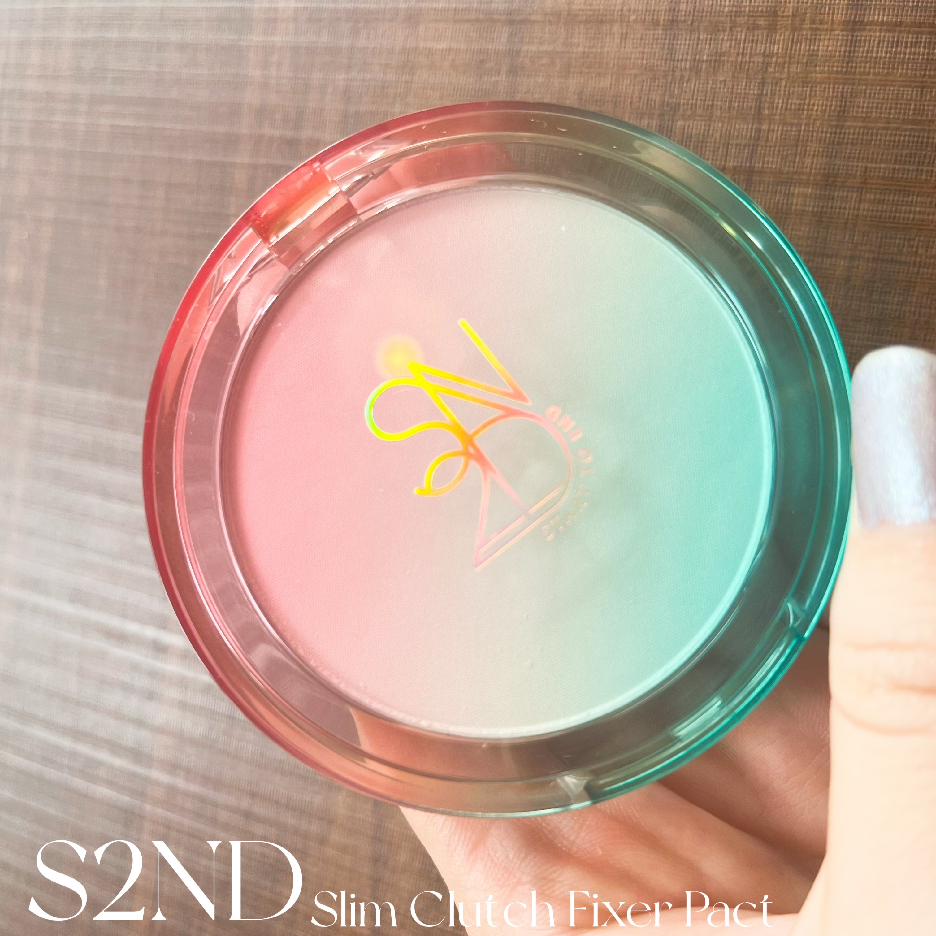 エスツーエンディー スリムクラッチフィクサーパクト/S2ND/プレストパウダーを使ったクチコミ（3枚目）