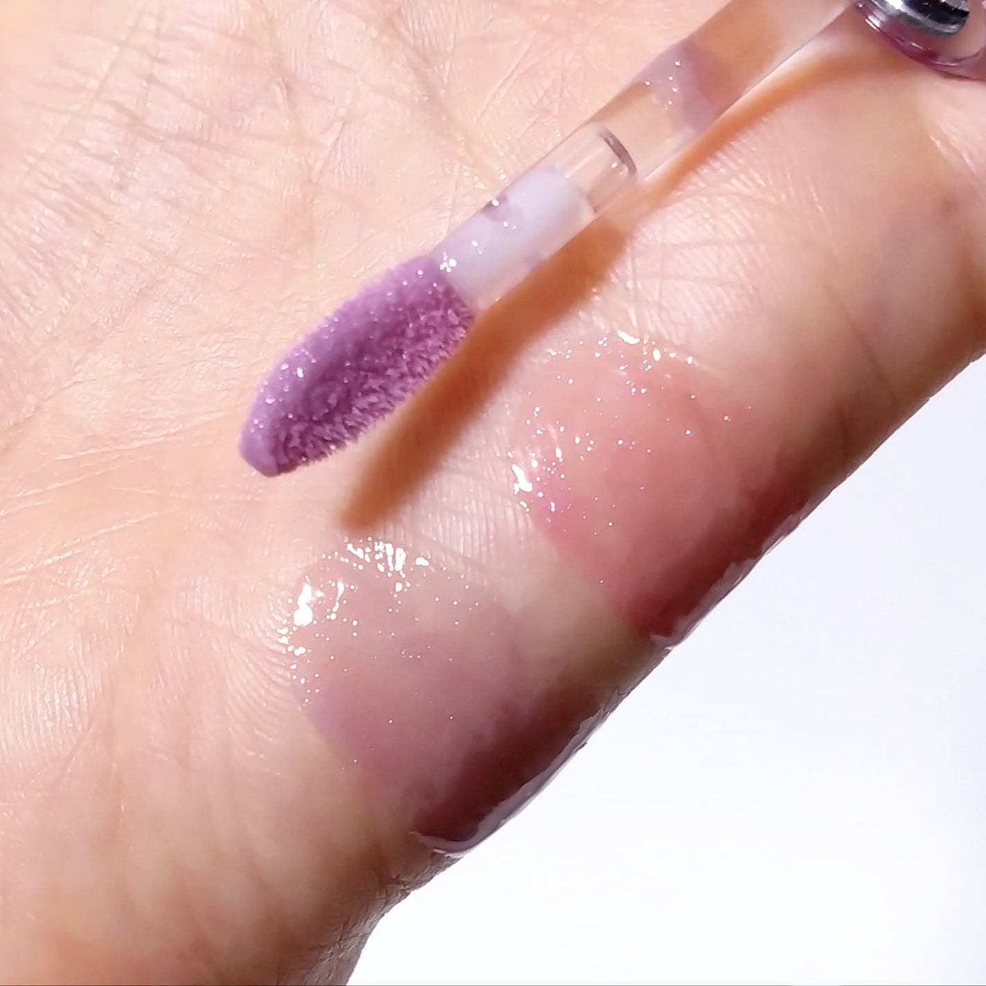 ソフトブラーリングアイパレット/wakemake/アイシャドウパレットを使ったクチコミ(4枚目)