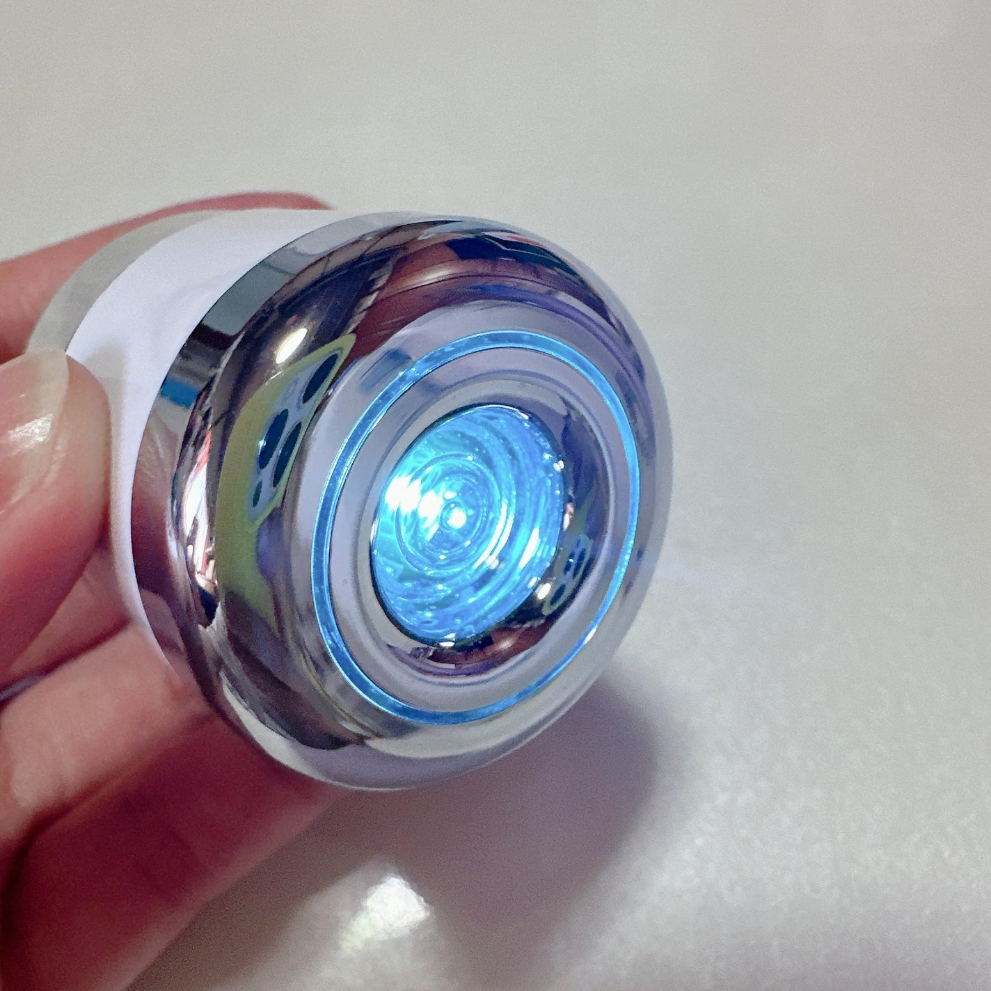 ポアセラショットエクソソームスピキュールセラム& ミニマイザー美顔/MEDITHERAPY/美容液を使ったクチコミ(6枚目)