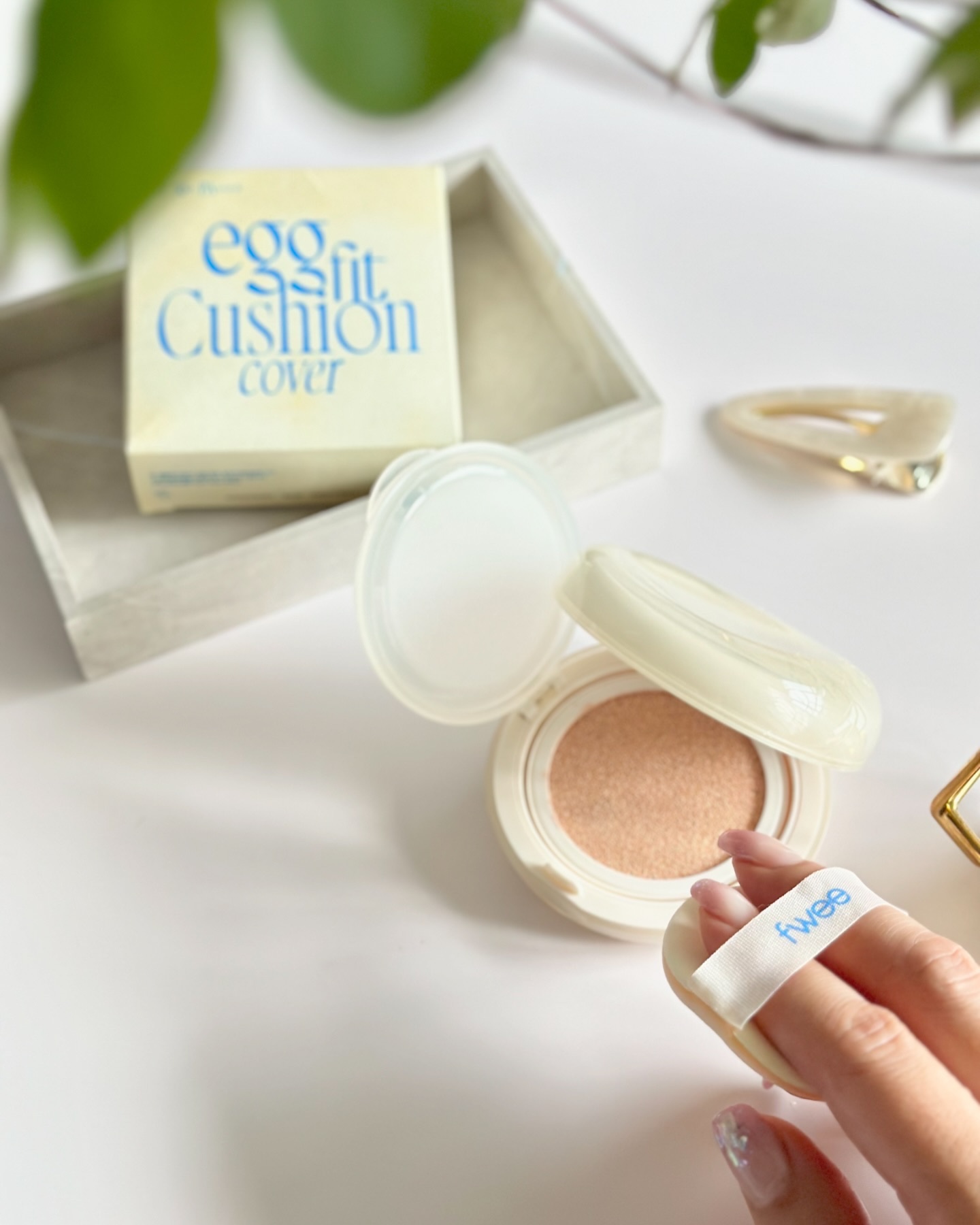 fwee フィー クッションエッグフィットカバーのクチコミ「fweeから新商品が出るよー💛
@fwee_makeup_jp

\ 8月1日発売クッションフ.....」（2枚目）