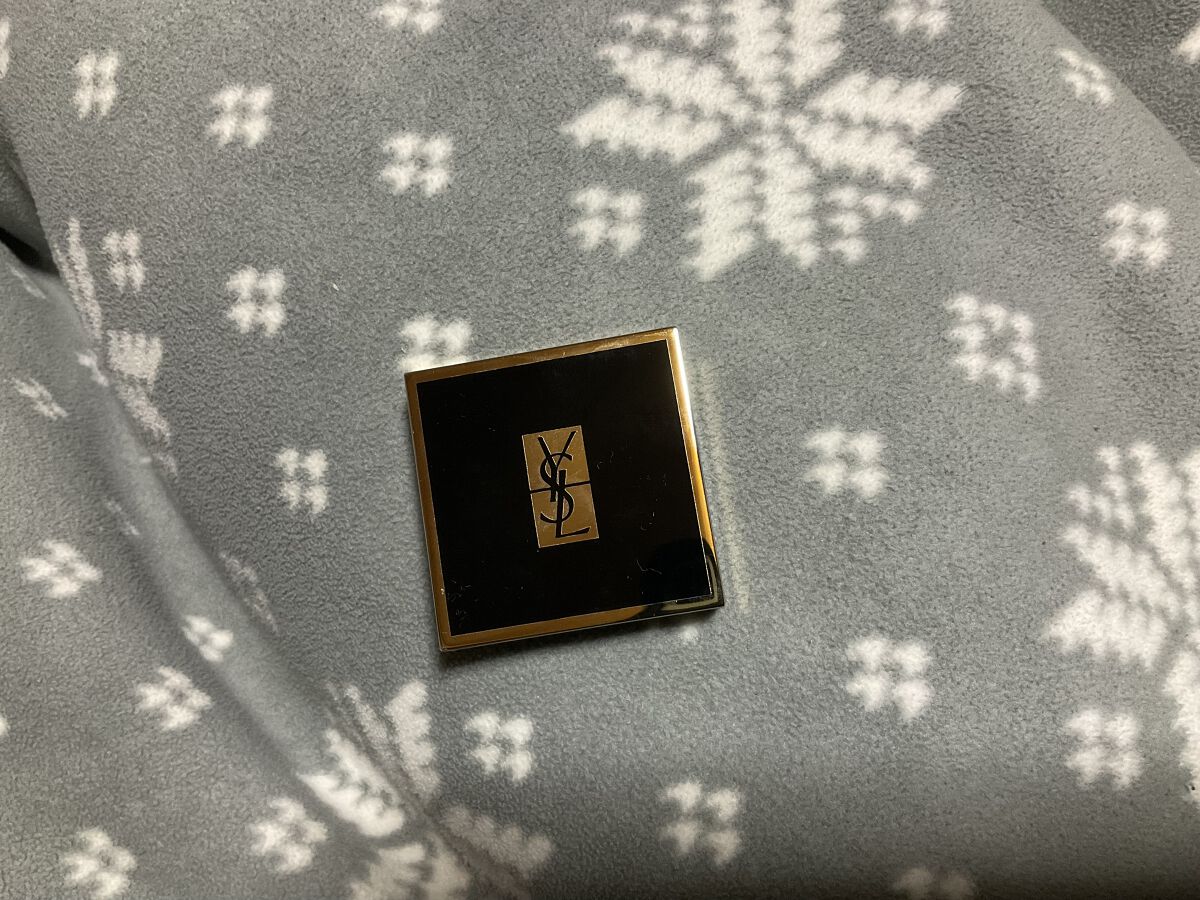 サテン クラッシュ No.3 インディセント ヌード/YVES SAINT LAURENT BEAUTE/単色アイシャドウを使ったクチコミ（2枚目）